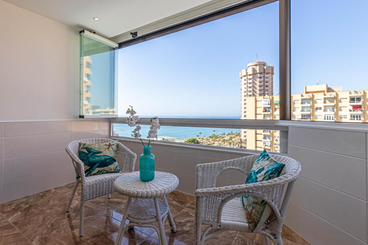 פואנגירולה Costa Paradise - Beachfront Apartment מראה חיצוני תמונה